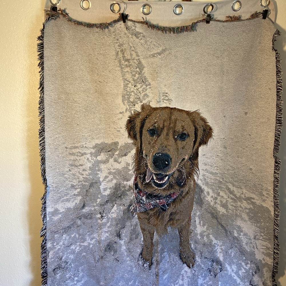 Blanket Throw Golden Retriever Dog Tapestry.